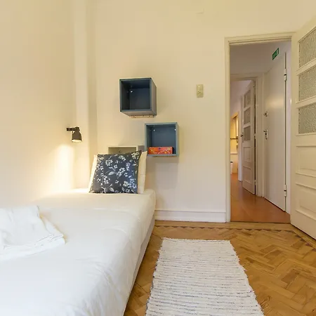 Excellence By Homing Apartment *